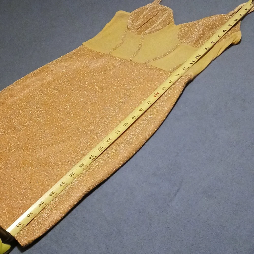 L, A golden beautiful dress for the holidays! - Picture 4 of 11